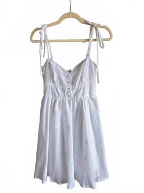 NEW BLU PEPPER women's graduation day dress in white